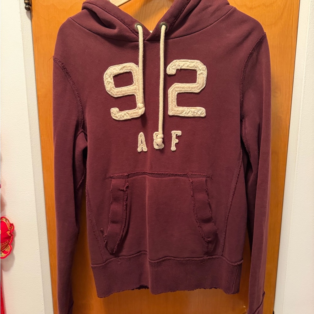 Abercrombie & Fitch Women's Maroon Hoodie Sweater